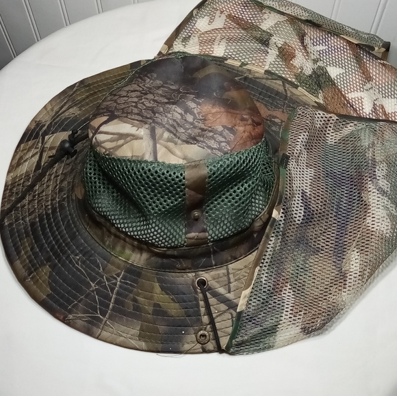 Camo Wide Brim Mesh Breathable Foldable Fishing Hat W/ Neck Flap - Picture 8 of 10